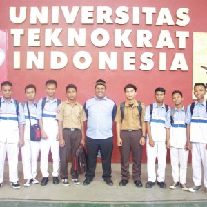 Seminar Teknologi Informasi di Universitas Teknokrat Indonesia