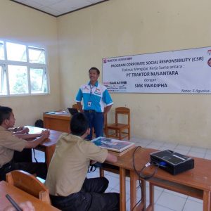 Sosialisasi Traknus Mengajar PT. Traktor Nusantara SMK Swadhipa 2 Natar