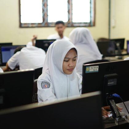 Pelaksanaan ANBK Hari Pertama Tahun 2025 di SMKS Swadhipa 2 Natar Berjalan Lancar