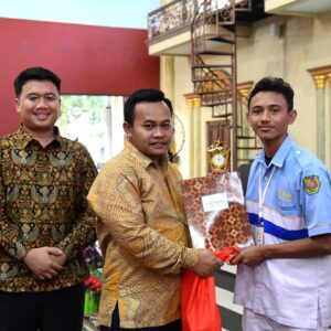 SMKS Swadhipa 2 Natar Raih Juara 1 Lomba Jaringan Komputer di National Computer Competition Universitas Teknokrat Indonesia