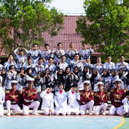 SMKS Swadhipa 2 Natar Meriahkan Peringatan Hari Guru Nasional 2025