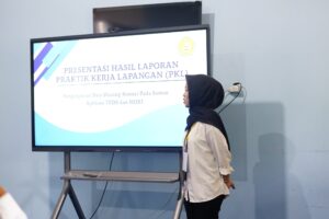 UJIAN-PKL-KELAS-XII-06